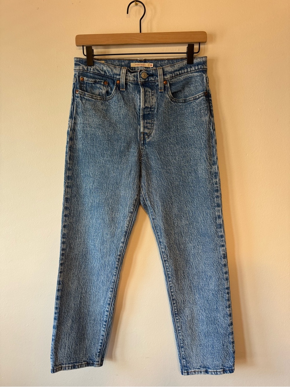 Levi’s Women’s Wedgie Straight Jeans